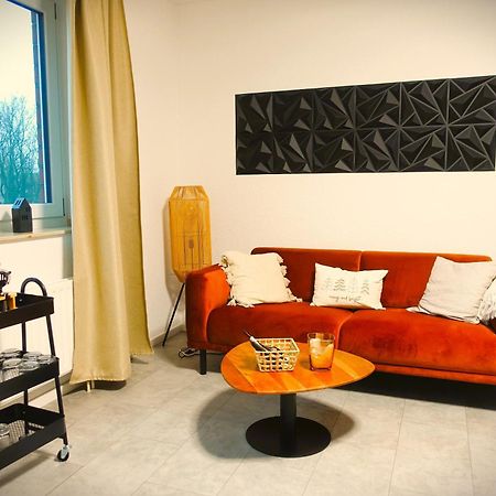 Getaway Apartment - Balkon - Kueche - Ruhe - Waesche - S-Bahn - 60 Qm ドゥイスブルグ エクステリア 写真